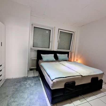 Gruppenfreundliches Apartment Herzogenaurach Exterior foto